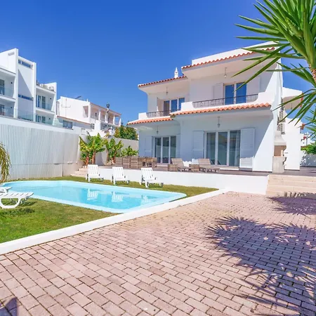 Large - Private Pool - 6 Bedrooms Villa *