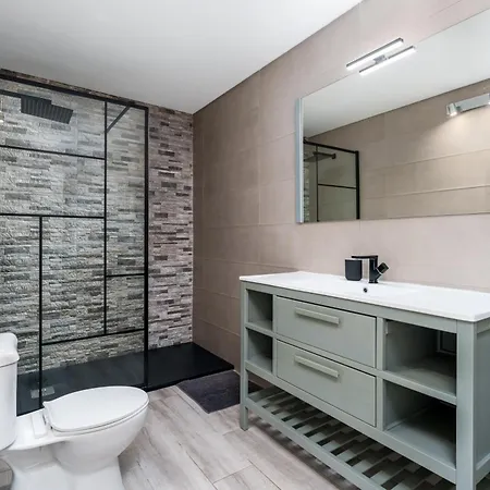 别墅 Large - Private Pool - 6 Bedrooms *