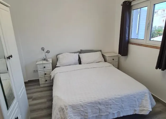 Large - Private Pool - 6 Bedrooms 阿尔布费拉