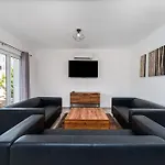 Large - Private Pool - 6 Bedrooms Albufeira
