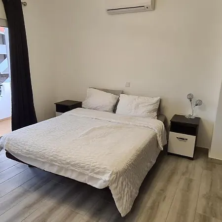 Large - Private Pool - 6 Bedrooms Villa Albufeira